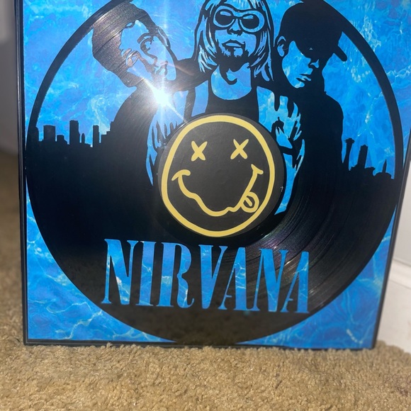 Nirvana wall art with repurposed vinyl record - Picture 2 of 8
